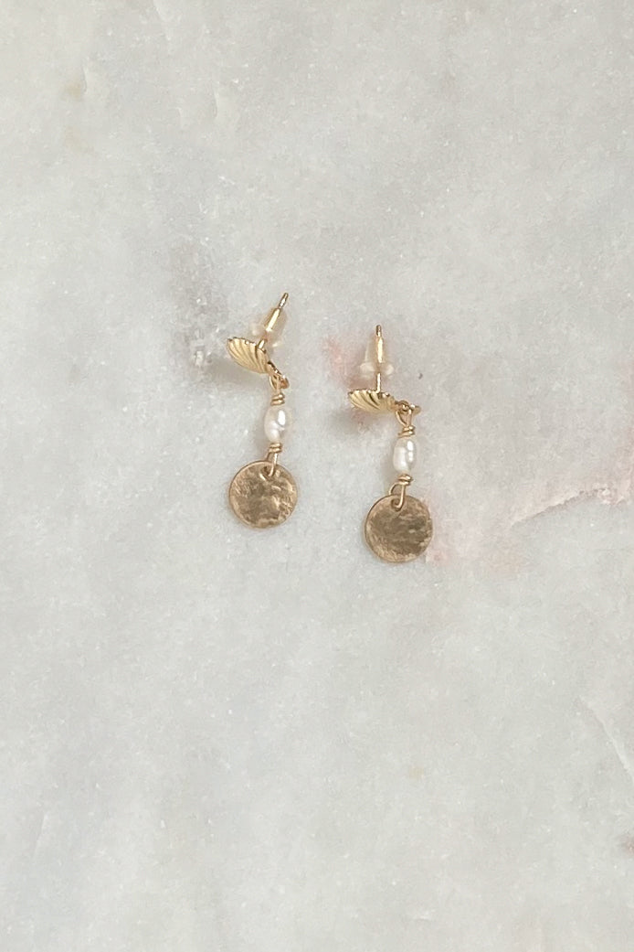 Scallop Pearl Small Moon Studs -Gold Fill