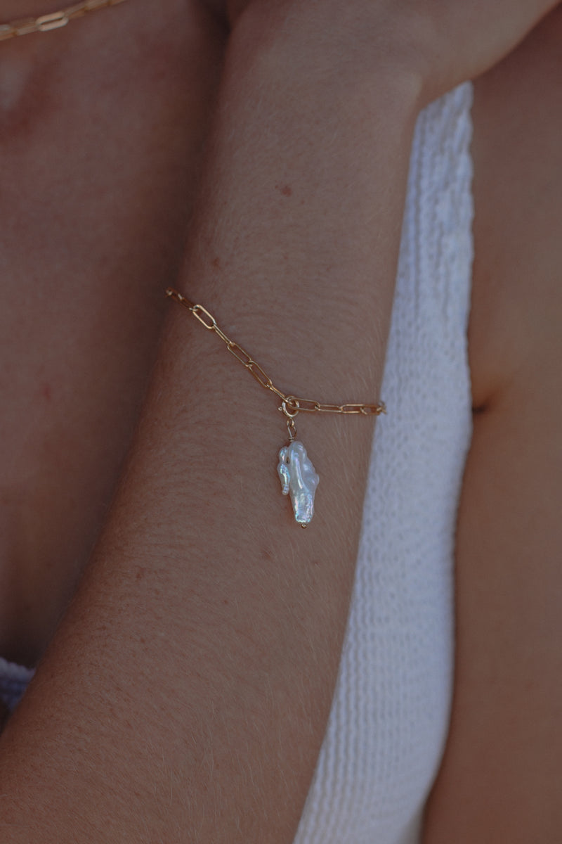 Keshi Pearl Charm- Gold Fill