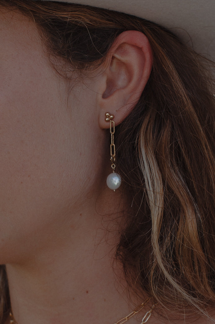 Bubble & BASE Chain Ear Studs- Gold Fill