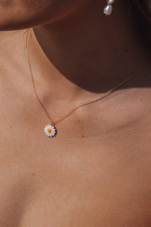 Daisy Necklace Gold Fill